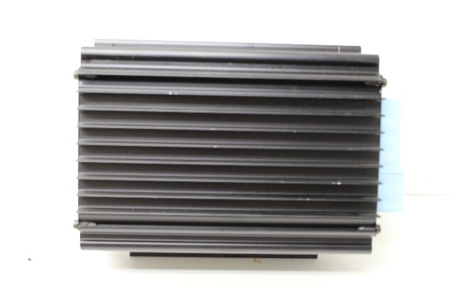 2002 Porsche 911 996 Coupe Amp Amplifier BOSE OEM