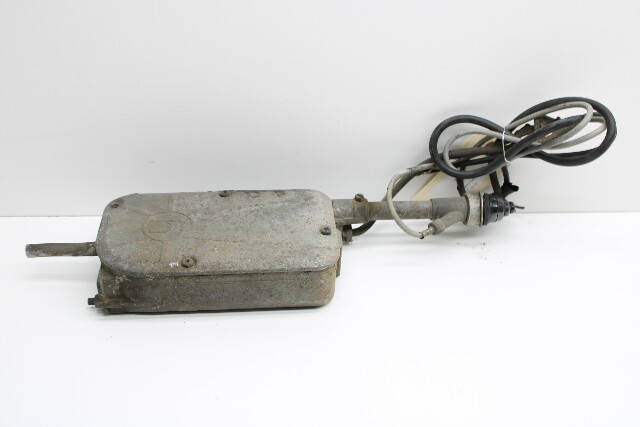 1982 Porsche 911 HIRSCHMANN Power Antenna