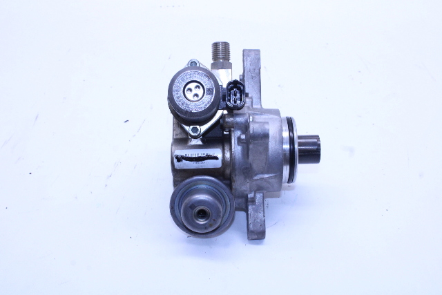 2008-2010 Porsche Cayenne 4.8 High Pressure Fuel Pump OEM