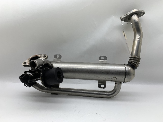 2005-2006 Volkswagen Jetta 1.9 TDI EGR Exhaust Gas Cooler 03G131512G OEM Used