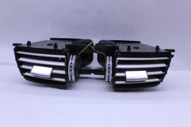 2014 2015 2016 Mercedes E350 W212 Dash AC Air Vent Center OEM