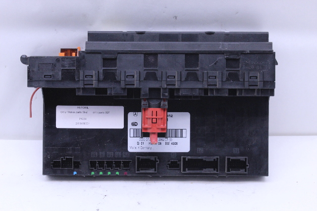 2008 Mercedes E320 E350 E550 W211 Rear Light Body Module 2115458601 OEM Used