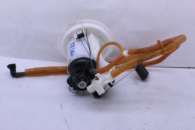 2014 Mercedes E350 W212 Fuel Pump OEM