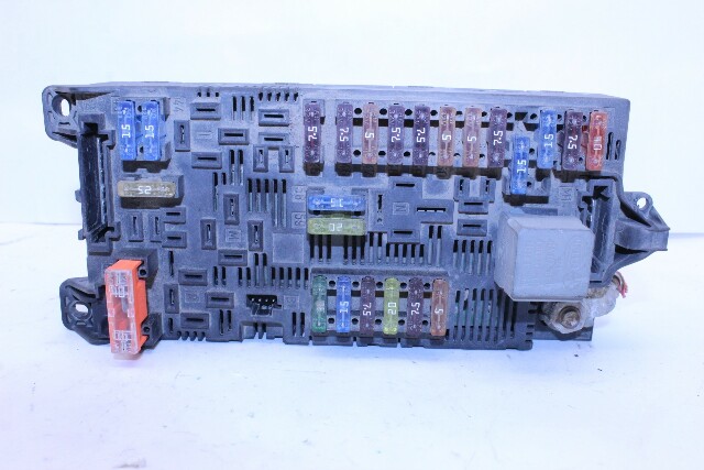 2008 Mercedes Benz Cls550 W219 Fuse Box - 2115457701 OEM