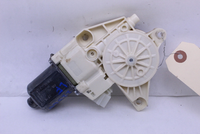 2014 Mercedes E350 W212 Front Power Window Motor Left Driver - 2129066802 OEM
