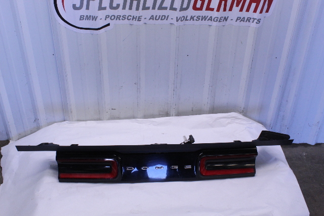 2015-2022 Dodge Challenger Tail Light Center LED OEM