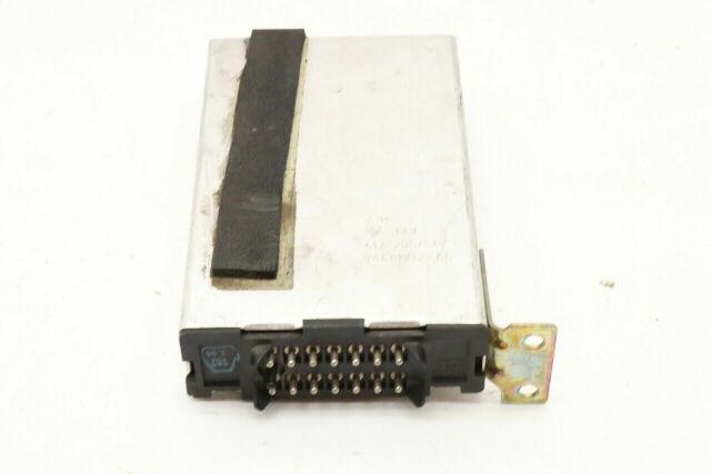 1983-1985 Porsche 944 Cruise Control Module 94461712700 OEM Used