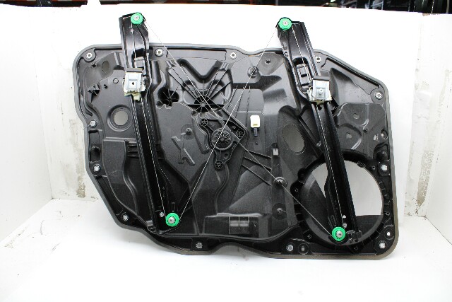 2011-2018 Porsche Cayenne 958 Right Front Door Window Regulator OEM