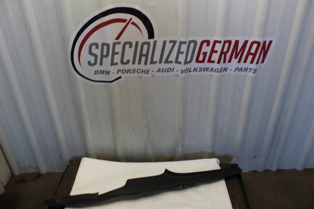 2013-2019 Porsche 911 991 Boxster Cayman Fender Trunk Trim Right OEM