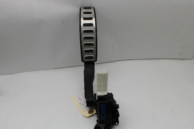 2008-2018 Porsche Cayenne Gas Accelerator Pedal OEM 7L0723507D