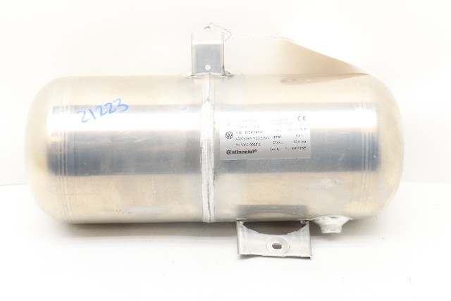 2008-2010 Porsche Cayenne Suspension Accumulator Air Tank OEM