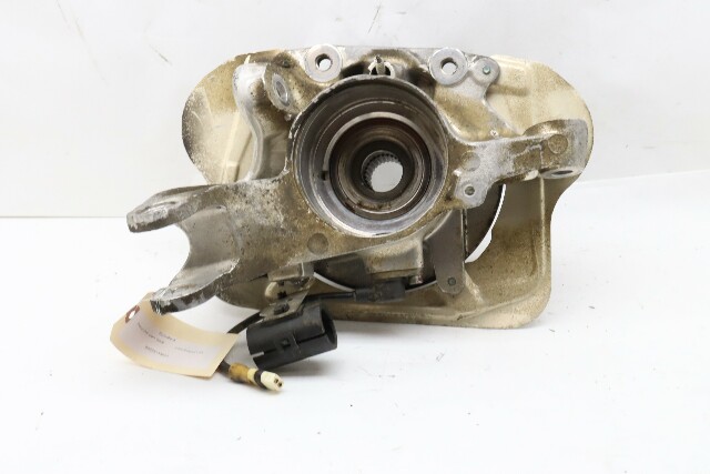 1995 1996 1997 1998 Porsche 911 Rear Rear Spindle Knuckle Hub Right - 99333115601 OEM