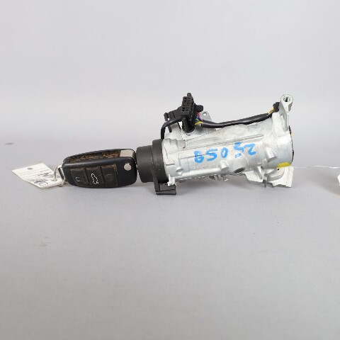 2006 Audi A3 Ignition Switch Cylinder Housing Key Fob OEM Used