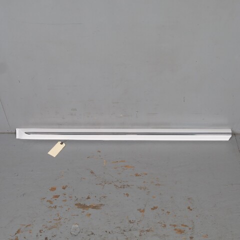 2012-2019 Volkswagen Beetle Left Lower Door Molding Candy White OEM Used