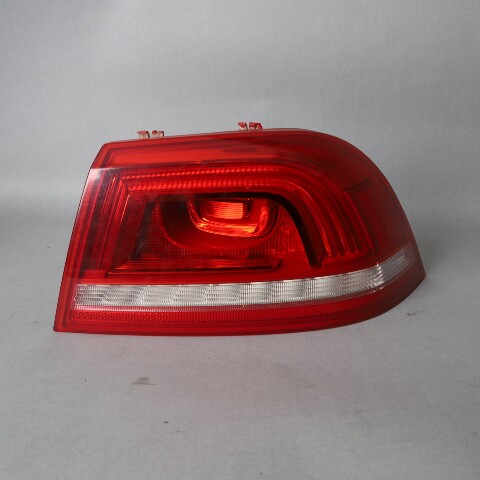 2012-2016 Volkswagen EOS Right Tail Light 1Q0945096T OEM Used