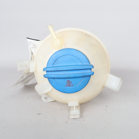 2013 Volkswagen Beetle parts 6C0121407