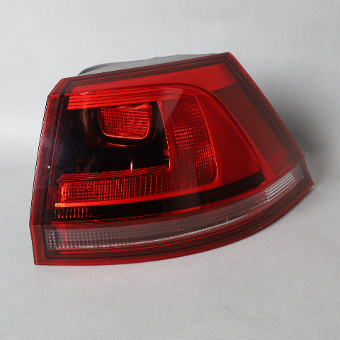 2015-2017 Volkswagen Golf Sport Wagen Right Tail Light 5GM945096E OEM Used