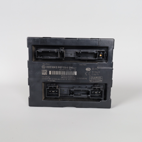 2013-2016 Audi A4 A5 S4 S5 Q5 Body Control Module BCM 8K0907064GM OEM Used