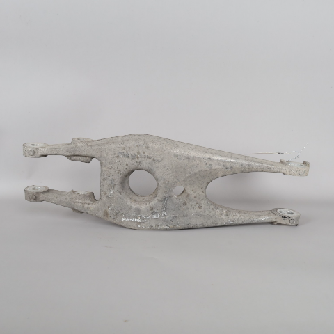 2008-2013 BMW M3 E90 E92 E93 Right  Rear Lower Control Arm 33322283886 OEM Used