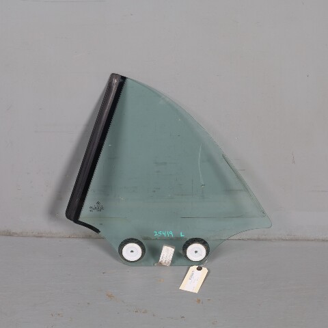 2008-2013 BMW 128i 135i Convertible Left Quarter Glass 51377165591 OEM Used