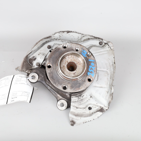 2001-2003 BMW 525i 530i Right Front Spindle Knuckle Hub 31211092854 OEM Used