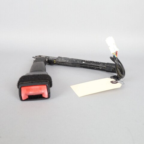 2012-2016 BMW 320i 328i 335i Right Front Seat Belt Buckle 72117259388 OEM Used