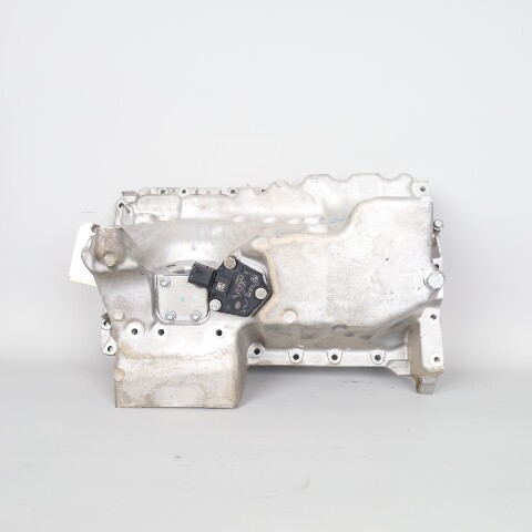 2013-2017 BMW X3 X4 228ix 328ix 428ix 2.0 Engine Oil Pan 11137601942 OEM Used