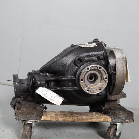 04-07 BMW 645ci 650i Rear Axle Differential Carrier OEM 33107526377