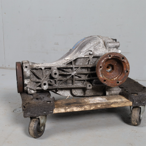 2011-2013 BMW X5 3.0 Rear Axle Differential Carrier 33107590912 OEM Used