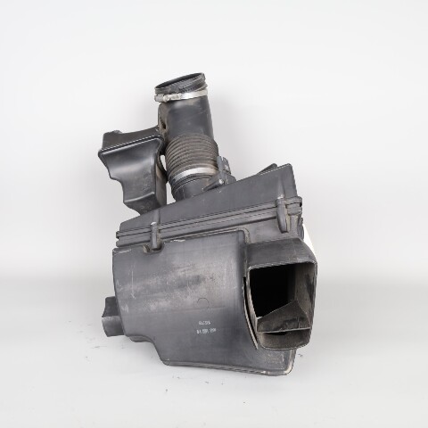 2007-2013 BMW 128i 328i Air Cleaner Filter Box Housing 13717555288 OEM Used