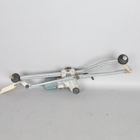 2001-2006 BMW 325i 328i 330i M3 Windshield Wiper Motor Linkage OEM Used