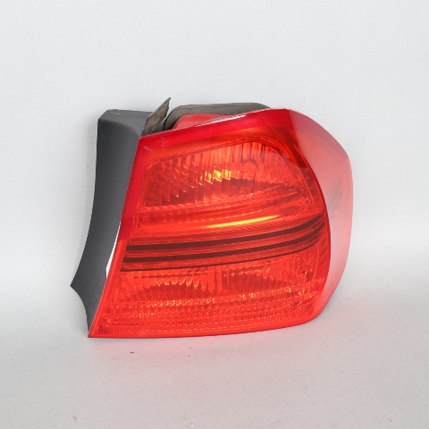 2006-2008 BMW 325i 328i 330i 335i Sedan Right Tail Light 63217161956 OEM Used