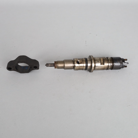 2013-2018 Ram 2500 3500 6.7 Fuel Injector 68210105AA OEM Used