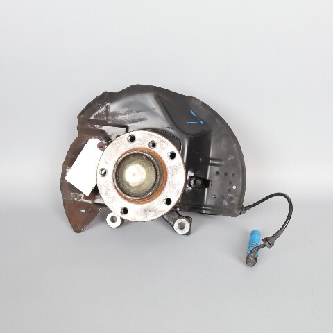 2001-2006 BMW 325i 330i Z4 Front Spindle Knuckle Hub Left 31211096429 OEM Used
