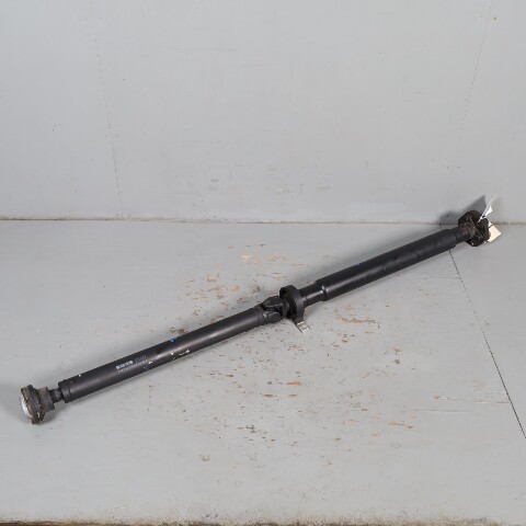 2006-2007 BMW 530i E60 Automatic Rear Drive Shaft Driveline 26107557367 OEM Used