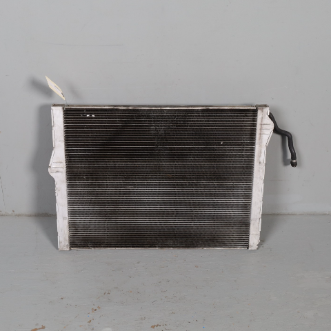 2009-2010 BMW 750Li Radiator 17117570093 OEM Used