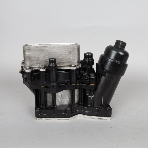 2014-2018 BMW 328D N47 Diesel Oil Filter Housing 11428507697 OEM Used