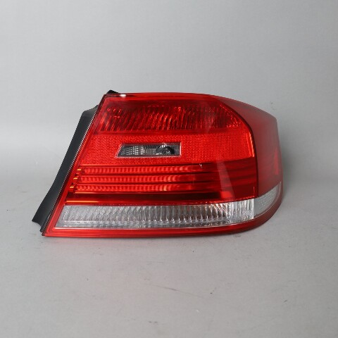 2007-2010 BMW 328i 335i M3 Coupe Right Tail Light 63217174404 OEM Used