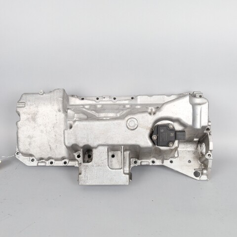 2007-2010 BMW X5 3.0 N55 Engine Oil Pan 11137560308 OEM Used