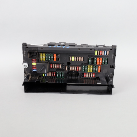 2011-2016 BMW 528i 535i 550i M5 Front Fuse Box 61149252815 OEM Used