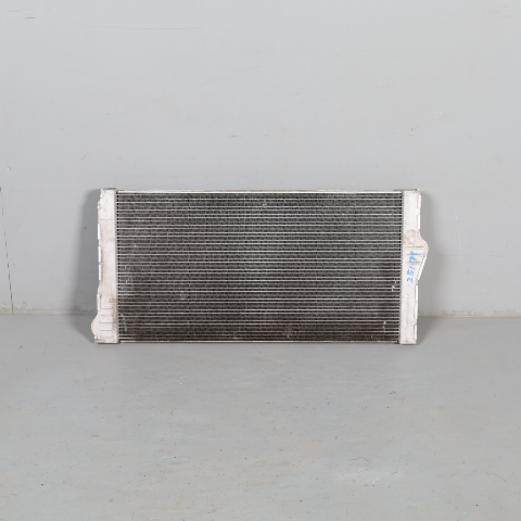 2010-2016 BMW 535i 535i GT 740i 740Li ActiveHybrid5 Radiator 17117562586 OEM Used