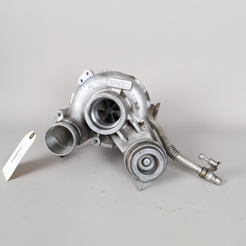 2012-2014 BMW M5 M6 S63 Left Turbo Turbocharger OEM 11657846919