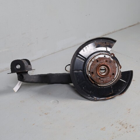 2001-2006 BMW M3 Left Rear Trailing Control Arm Hub 33322229685 OEM Used