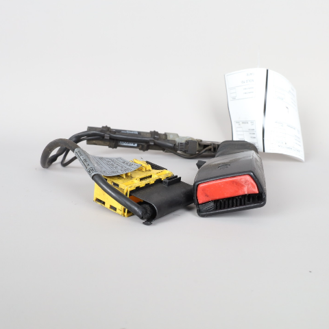 2001-2007 BMW 325ci 330ci 645ci 650ci Left Front Seat Belt Buckle OEM Used