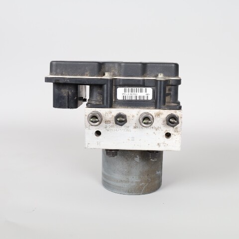 2004-2005 BMW 525i 530i 545i 645i ABS Brake Pump 34516769704 OEM Used