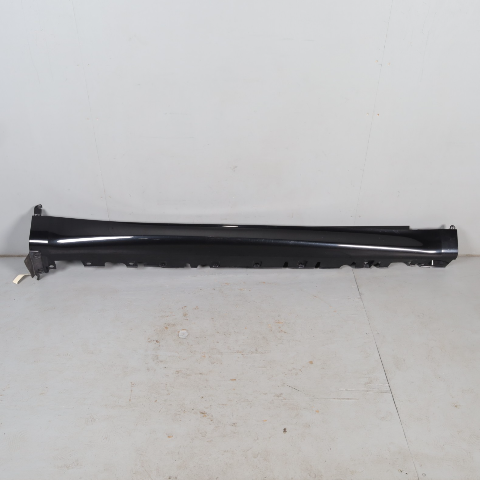 2014-2018 BMW X5 M-Sport Right Rocker Panel Molding 51778058508 OEM Used