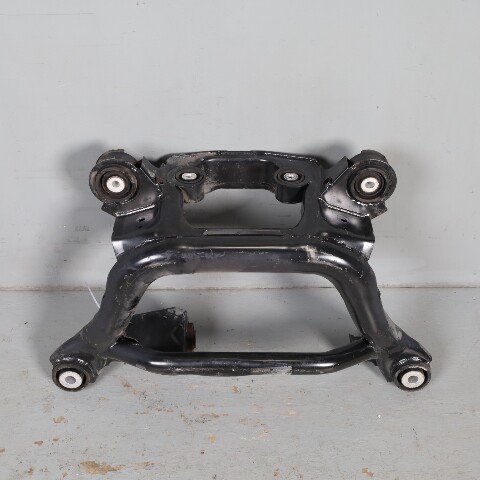 2003-2005 BMW Z4 Rear Suspension Crossmember 33316760673 OEM Used