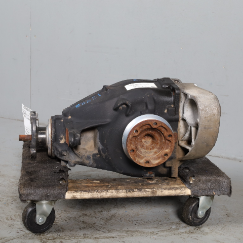 2012-2015 BMW X1 2.0 xDrive Rear Axle Differential Carrier 33107611129 OEM Used