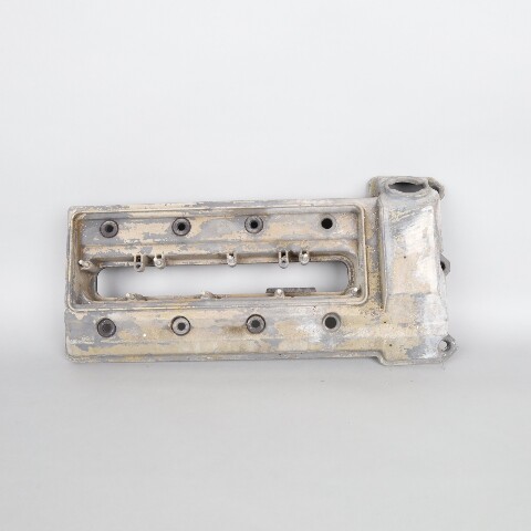 1996-1998 BMW 540i 740i 4.4 Right Engine Valve Cover 11121742128 OEM Used