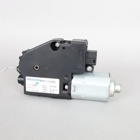 2007 BMW 328i Sunroof Drive Motor 67616922257 OEM Used